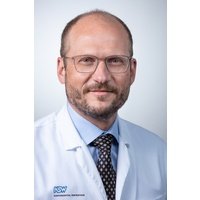 Benninger, Emanuel PD Dr. med., BEE Chefarzt Klinik OrthopädieTraumatologie 14X21 1Q6A9280